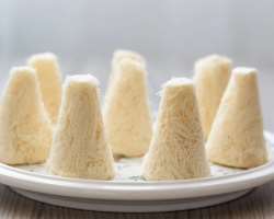 Don't miss the Tatar Cuisine. The national dessert of the place is Chak-Chak or you must try some other cuisine during your trip to Kazan.